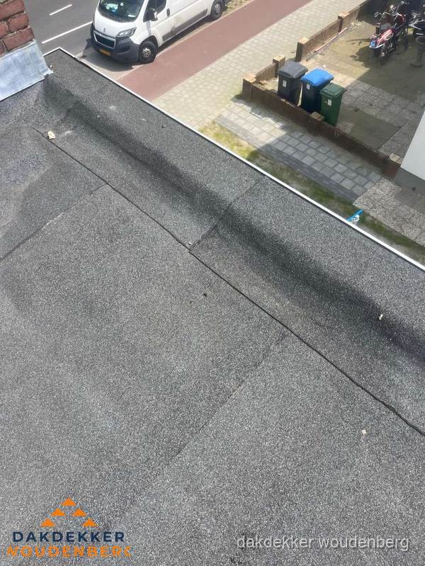 Kosten dakisolatie: plat dak met bitumen dakbedekking in Woudenberg Kosten dakisolatie: plat dak met bitumen dakbedekking in Woudenberg